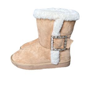 Lauren Lorraine Tan Winter Boots with White Fur Trim